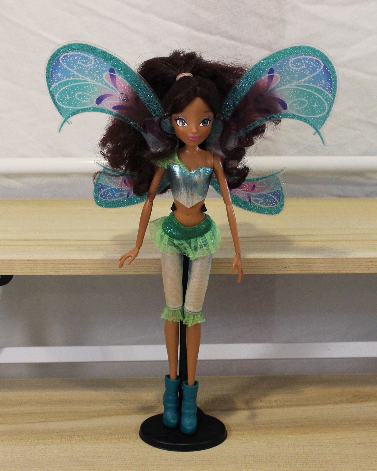Winx Club Believix Lot of 6 Fashion Dolls, Bloom Stella Flora Musa Aisha Techna