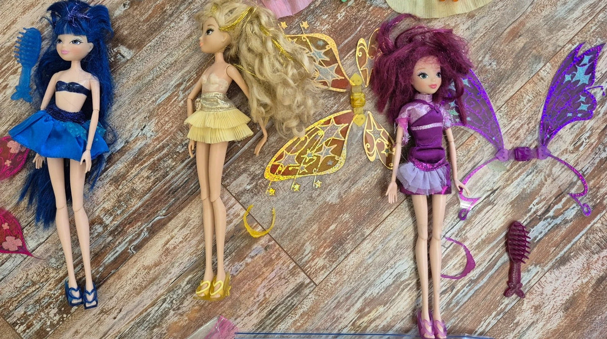 Lot of 19 Winx dolls 2012 - 2014 Believix Bloomix Sirenix Harmonix + accessories