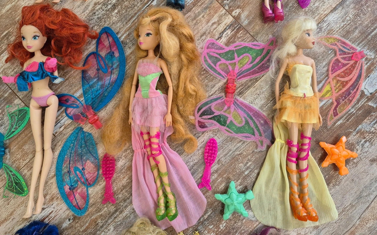Lot of 19 Winx dolls 2012 - 2014 Believix Bloomix Sirenix Harmonix + accessories